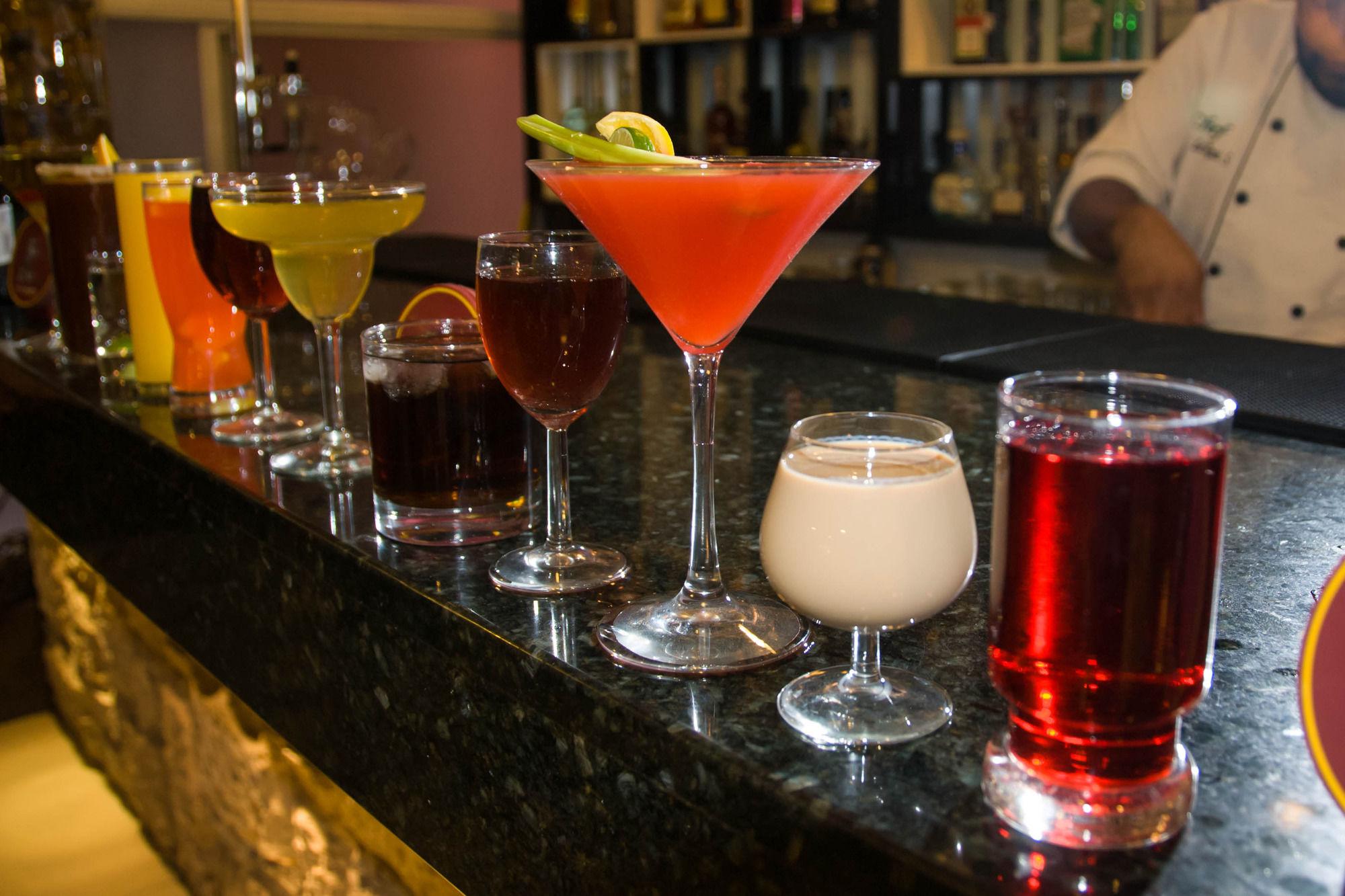 吕康里尔套房酒店 杜兰戈 外观 照片