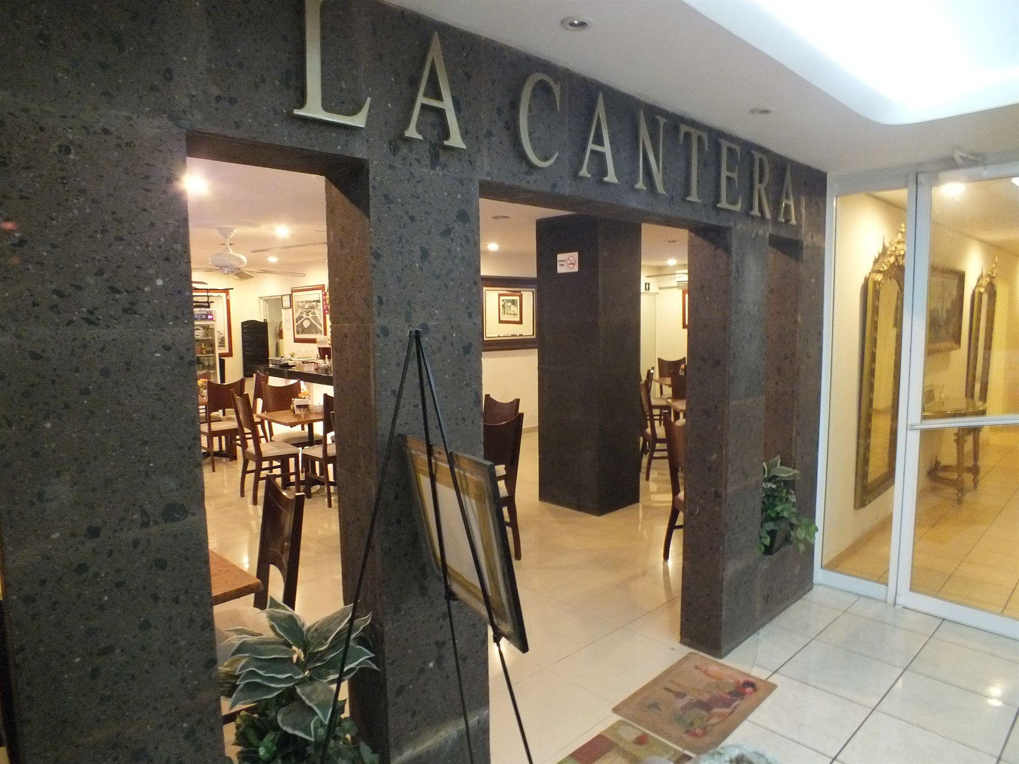 吕康里尔套房酒店 杜兰戈 外观 照片